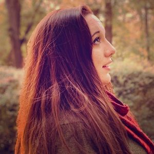 Meet your Posher, Stacia